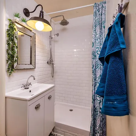 Apartmán Youmi - Calme Avec Jacuzzi Et Clim A 5min De La Comedie, Tram A 200m *